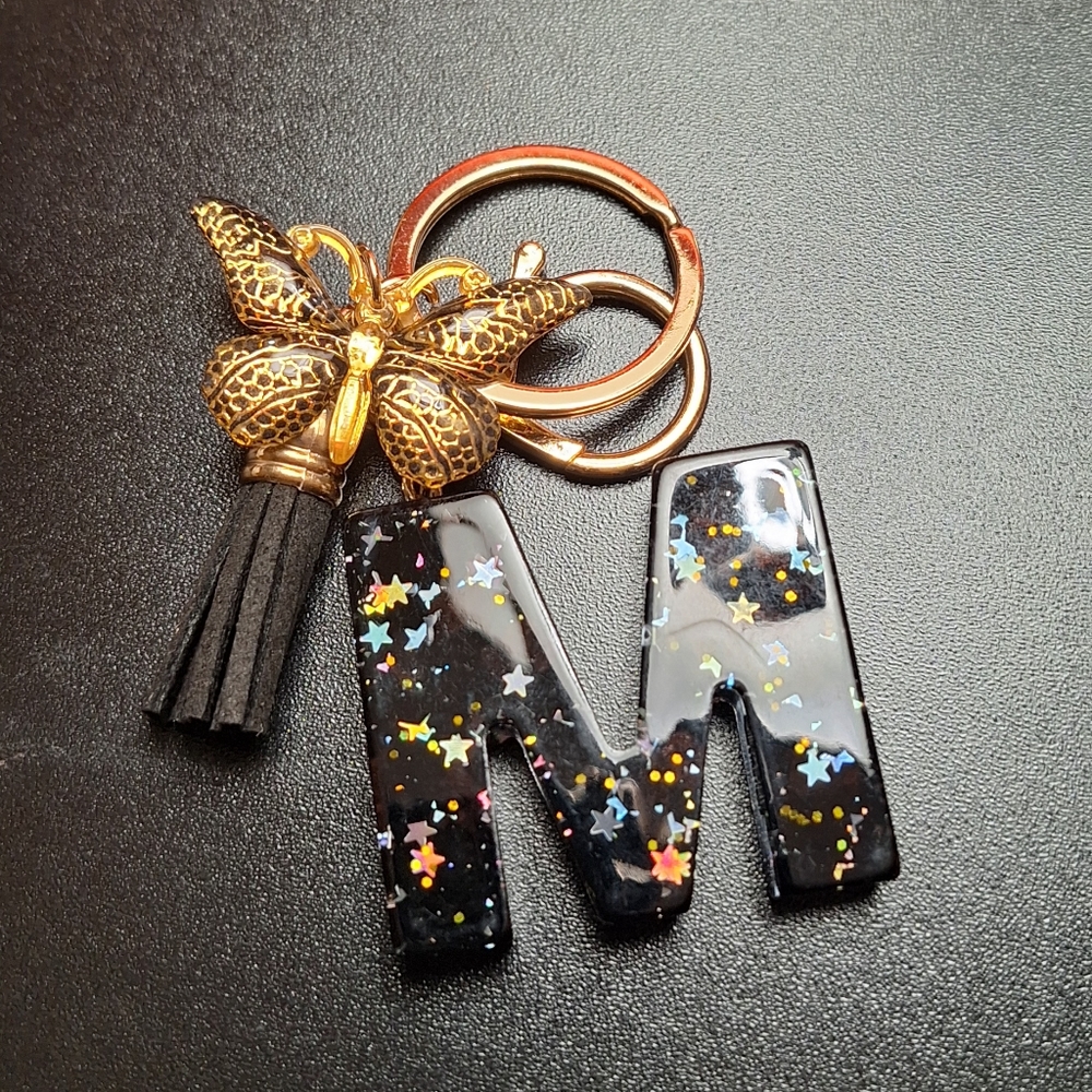 Choose 1 Sequins Alphabet Keychain 🦋✨️PRICE FIRM✨️ - Picture 9 of 11